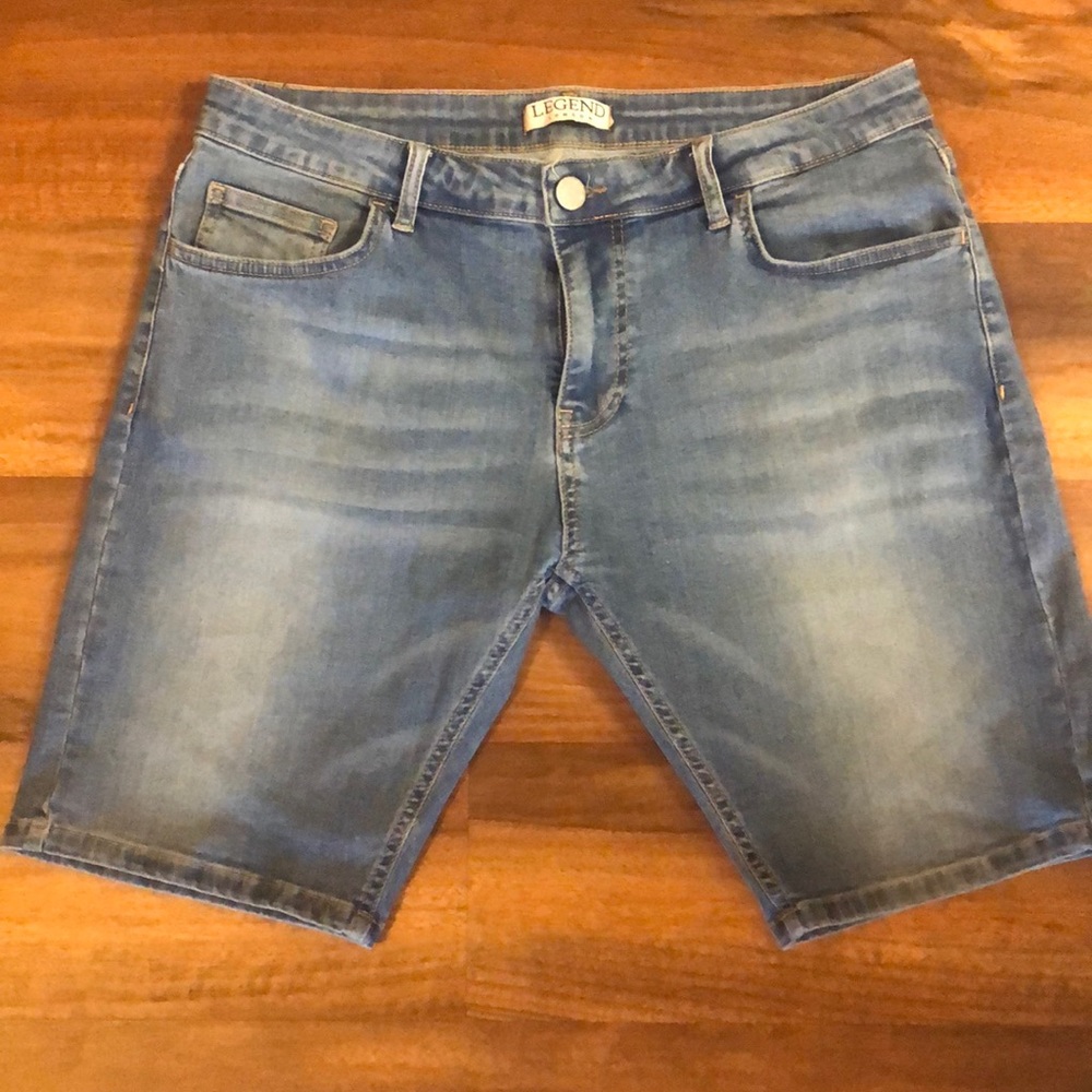 Legend London skinny shorts light blue stretchy